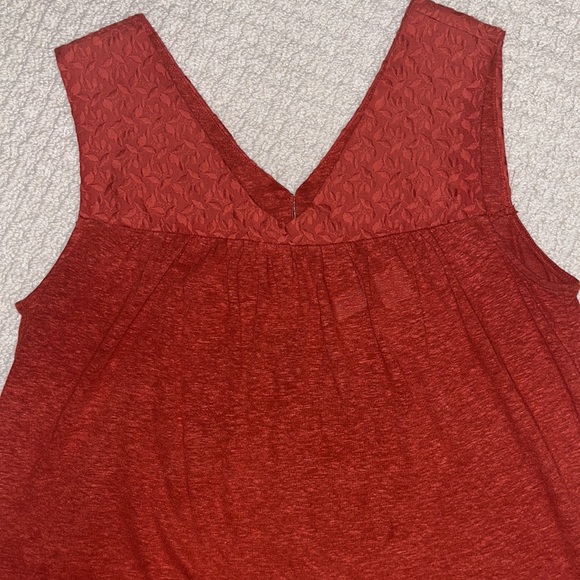 Rachel Ashwell v neck top - Picture 13 of 13